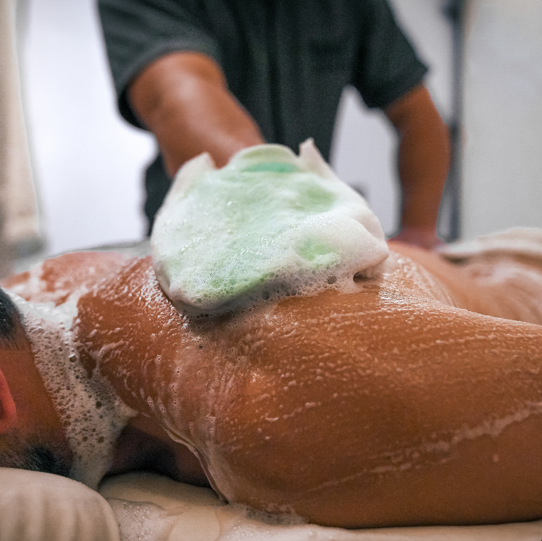 St. Tropez Glow (60 Minutes)